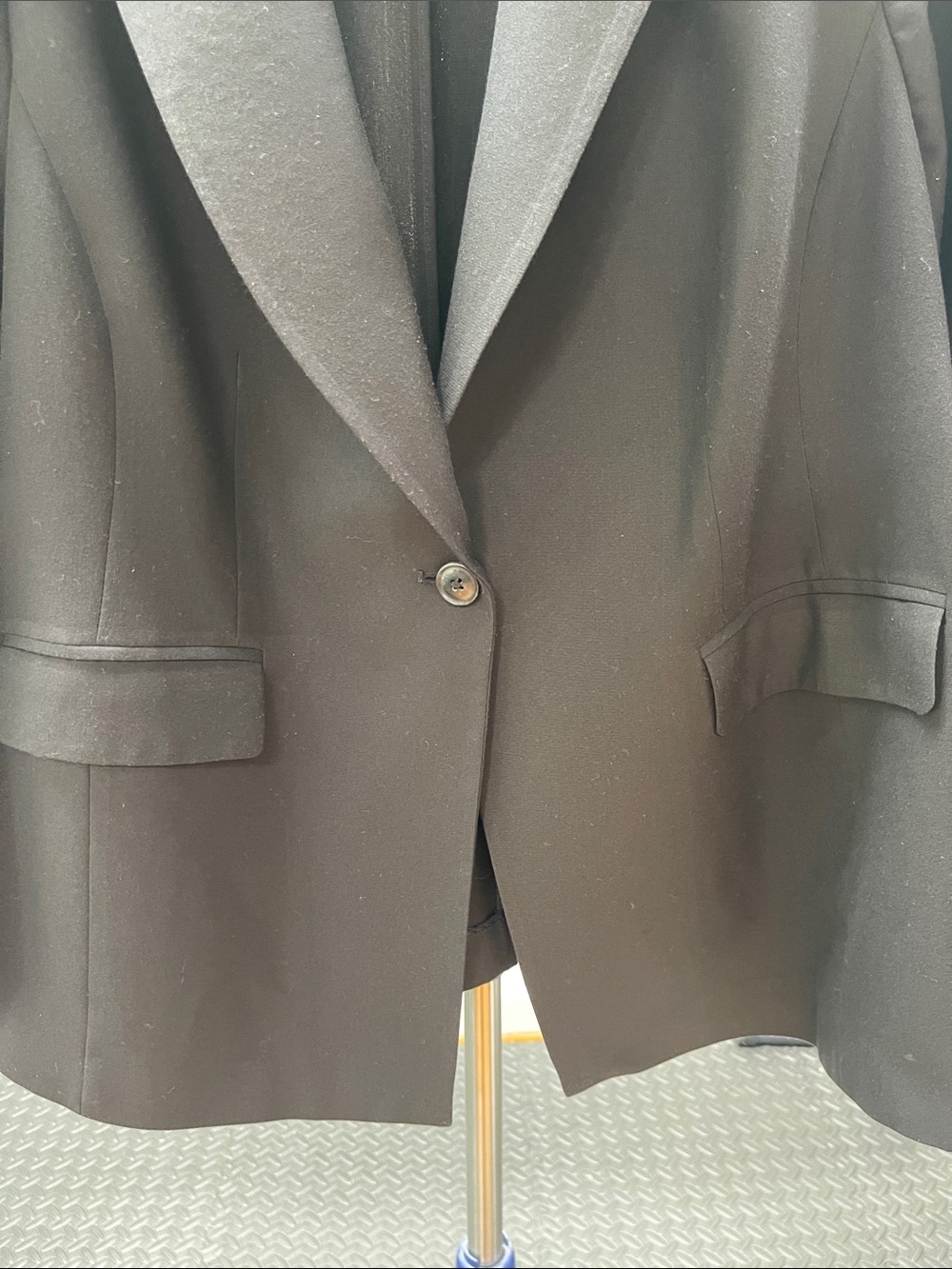 Lane Bryant Black Single-Button Notch-Lapel Blazer - Picture 4 of 6